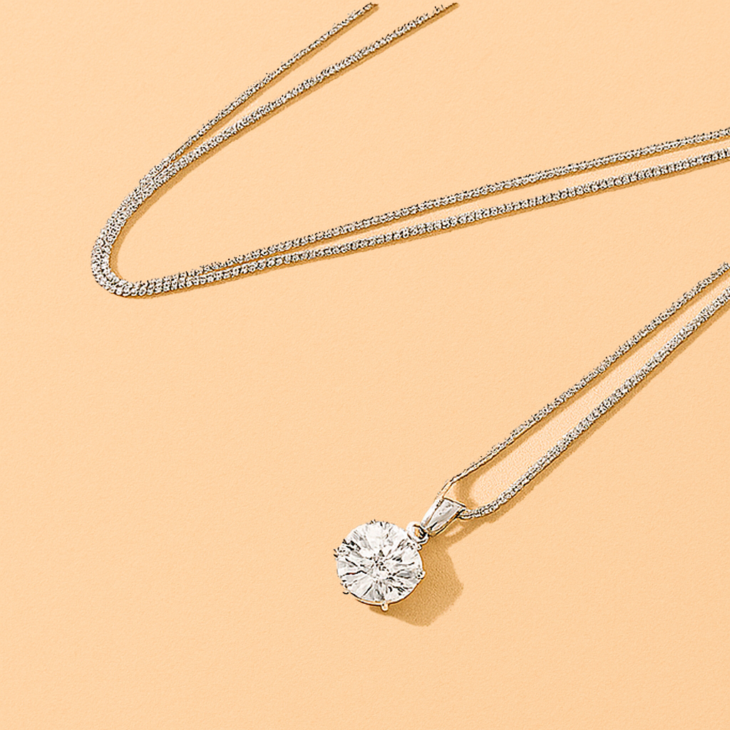 Prism Gleam Moissanite